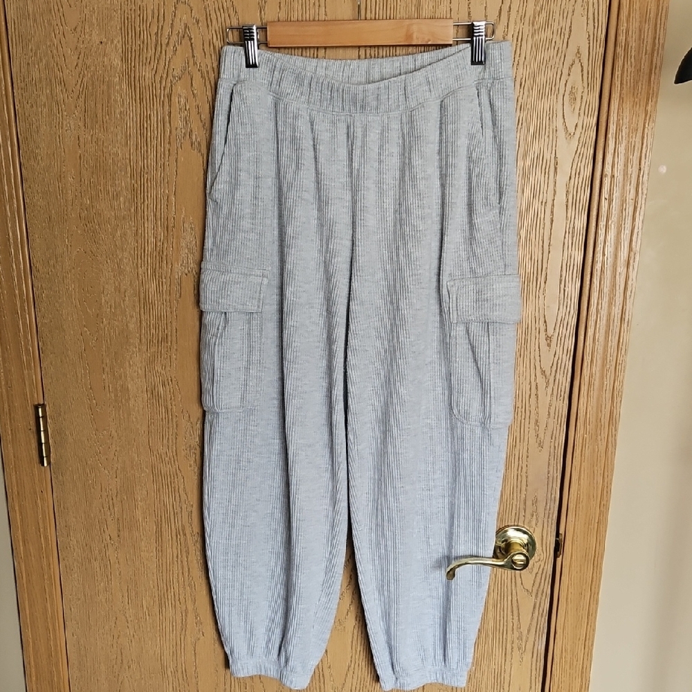Aerie Women's Light Gray Cargo Loung Pants